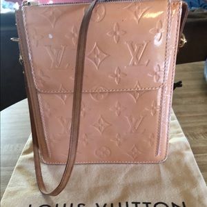 Louis Vuitton Vernis Bag